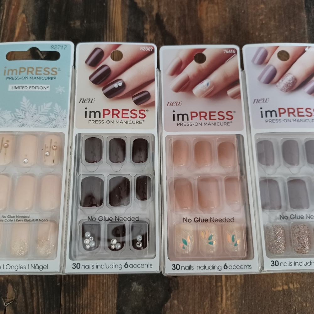 IMPRESS press on manicure (4) NIB press on nails